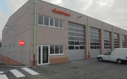 Poslovna zgrada Autotrans, Poreč Eksterijer